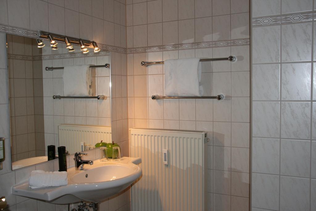 Atrium Hotel Crimmitschau Екстериор снимка