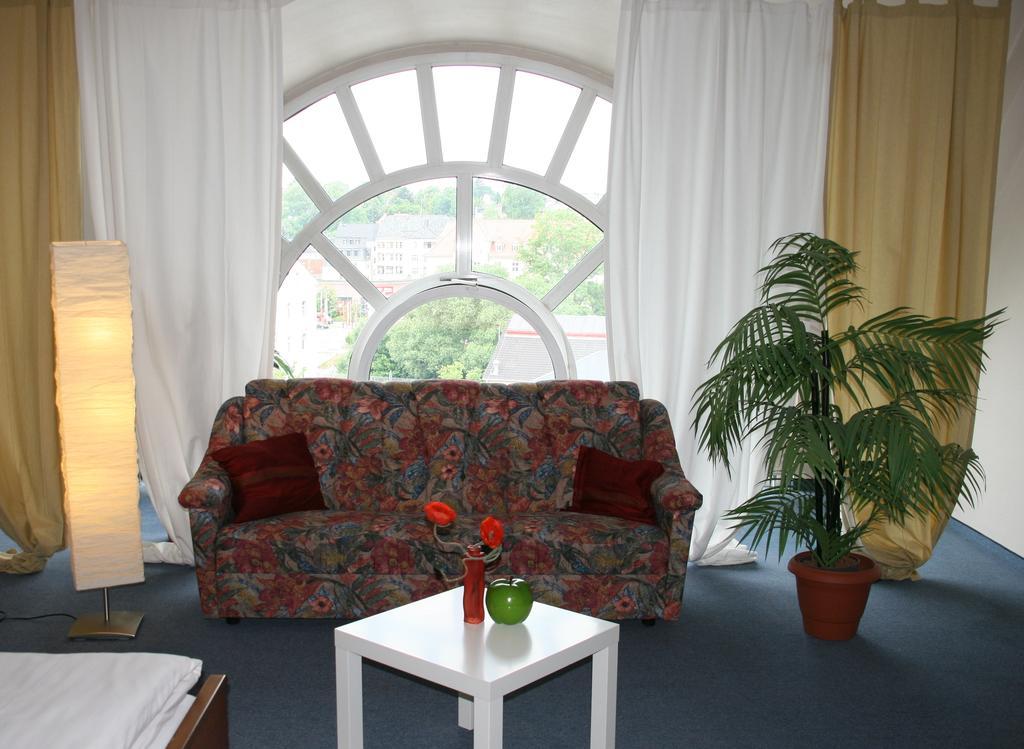 Atrium Hotel Crimmitschau Стая снимка