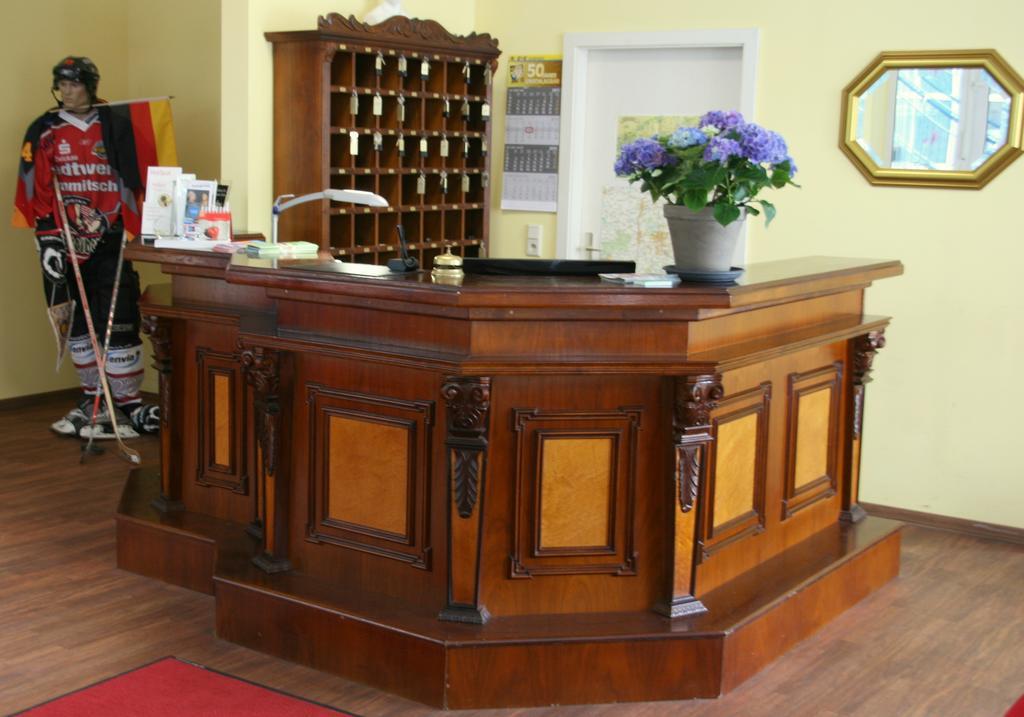 Atrium Hotel Crimmitschau Екстериор снимка