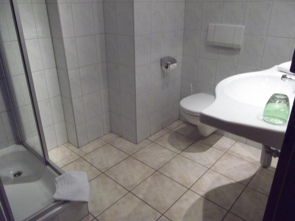 Atrium Hotel Crimmitschau Екстериор снимка