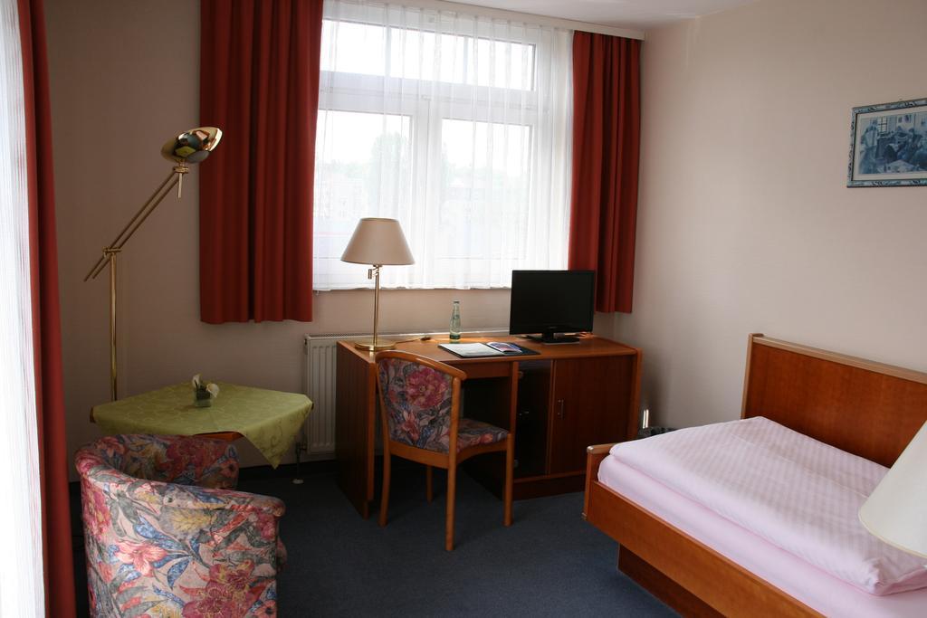 Atrium Hotel Crimmitschau Стая снимка